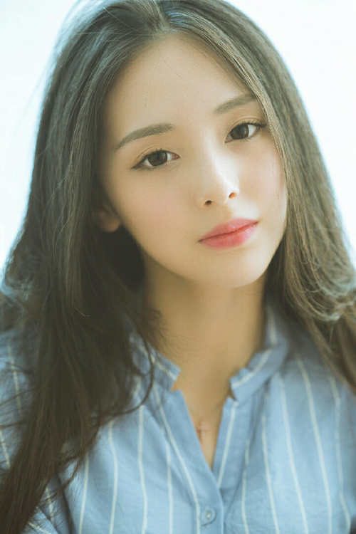 逆境中的“霸者”:伤愈归来的核心球员引领反弹,霸者 maimai