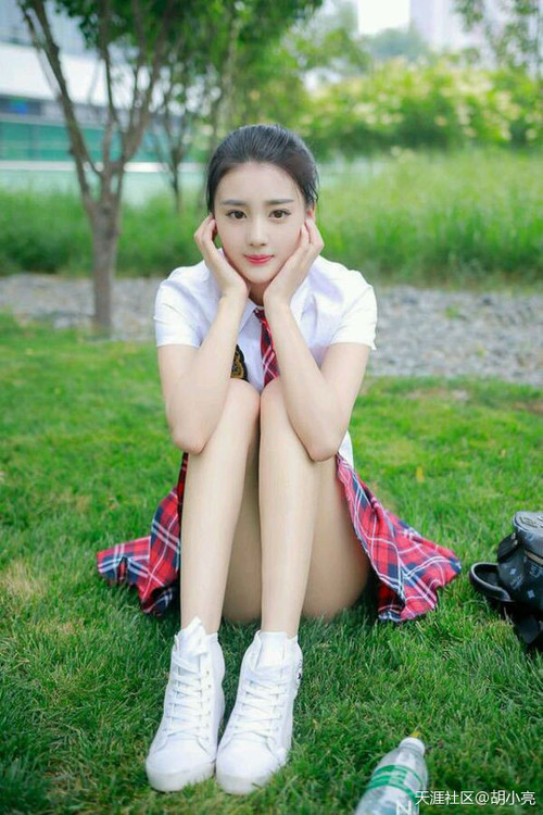 华体会官方网站-博卡在逼抢下频现传球失误，博卡vs竞技实时比分