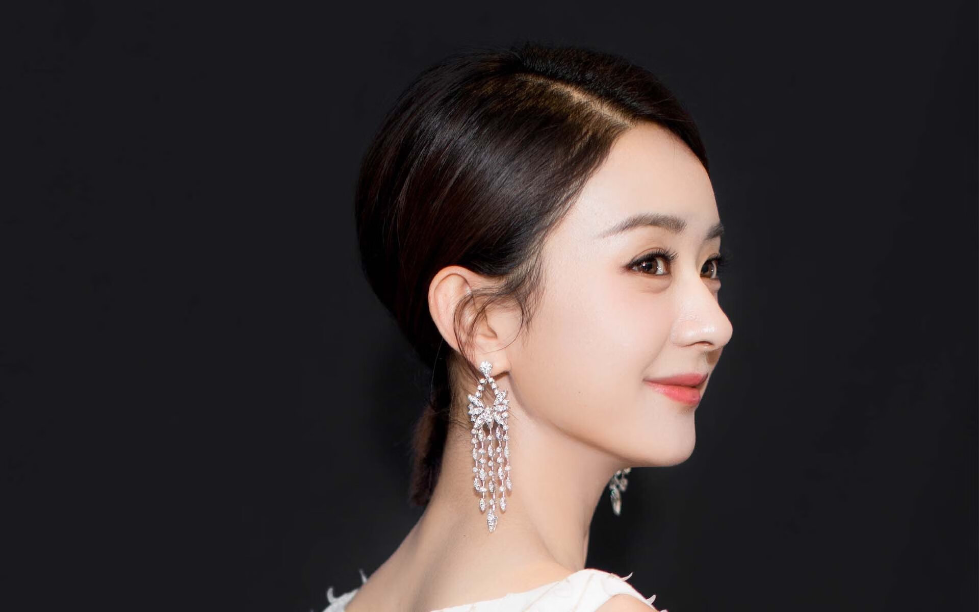 国际热身赛中国青年队晋级 球员状态出色,国家队热身赛有出场费吗