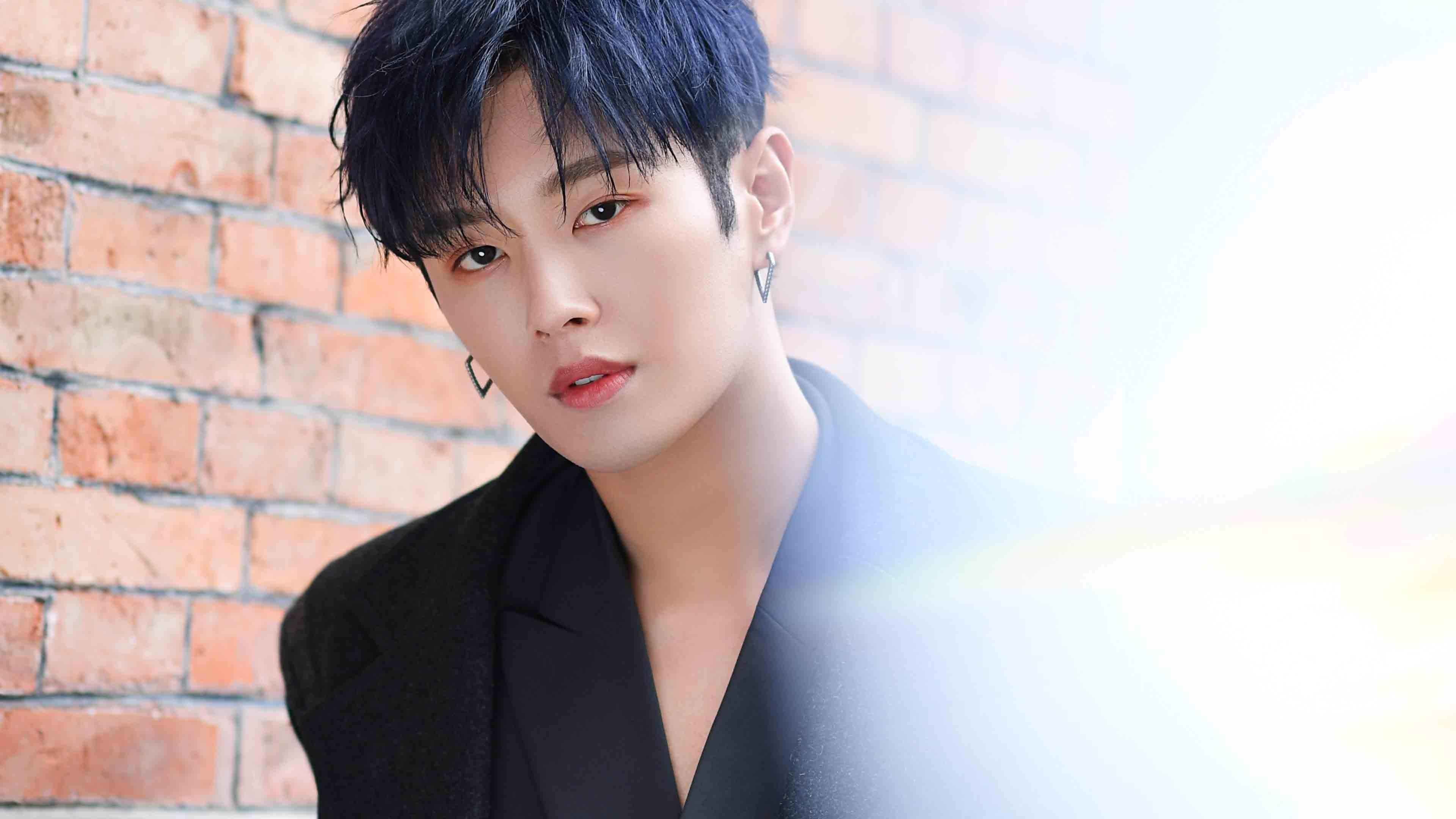 篮网封闭训练营中重点演练半场压迫防守,篮网训练赛